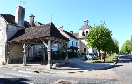 Les Halles - Commune de Tanlay