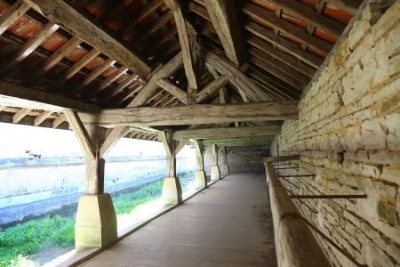 Le lavoir - Commune de Tanlay