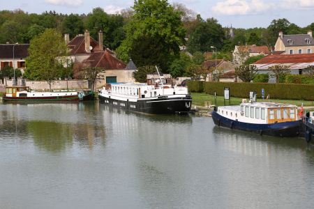 Tanlay : le port - Commune de Tanlay