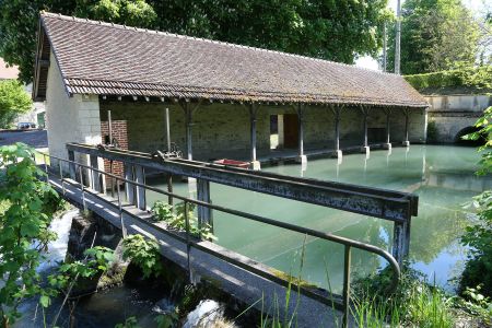 Le lavoir - Commune de Tanlay